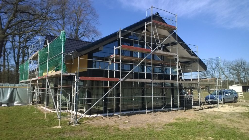 Holskeletthaus montiert - Einfamilienhaus im Kreis Paderborn